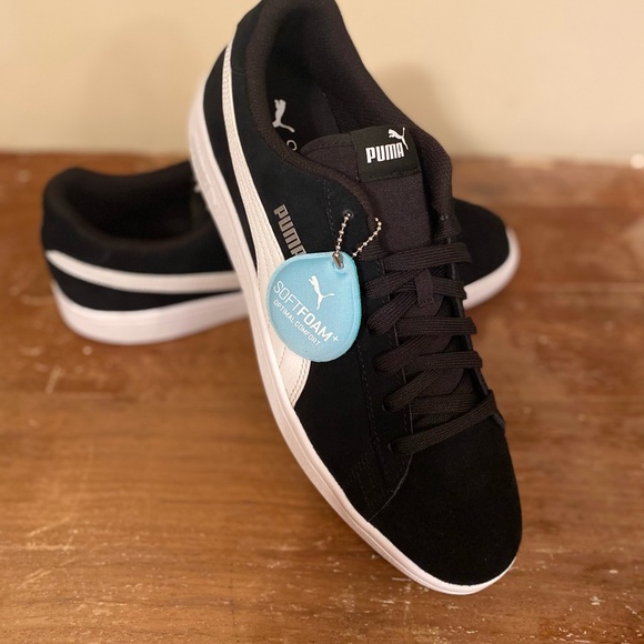 NIB Men’s Puma Smash v2 - Picture 7 of 9